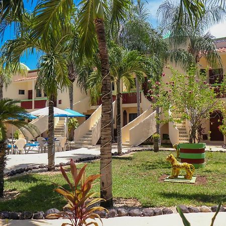 Villas Coco Resort - All Suites (Adults Only) Isla Mujeres Exterior photo