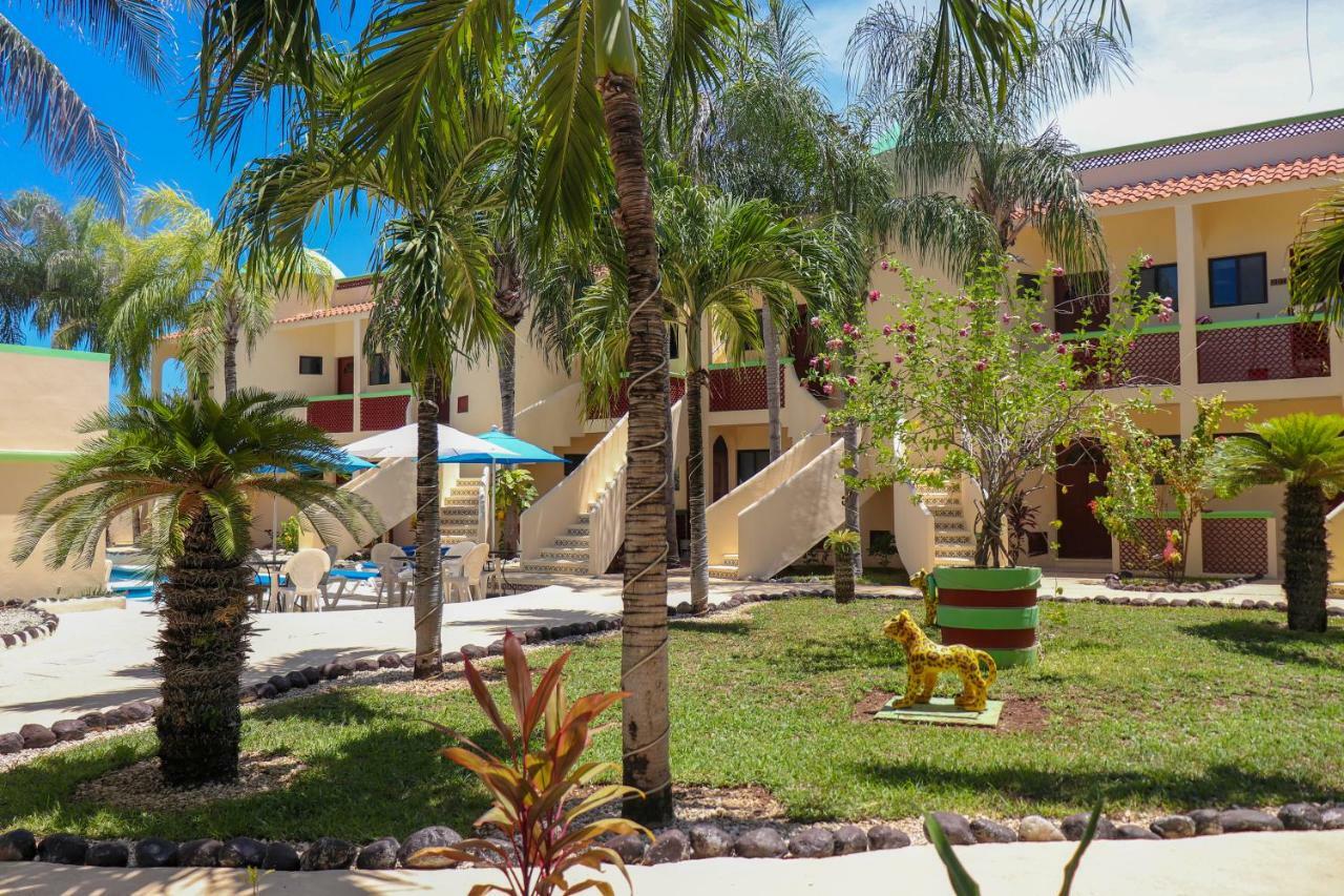 Villas Coco Resort - All Suites (Adults Only) Isla Mujeres Exterior photo